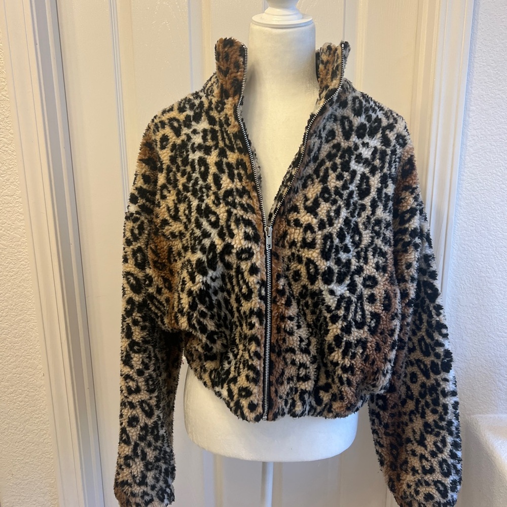 Forever 21 Animal Print Fleece Jacket-Leopard is trending now